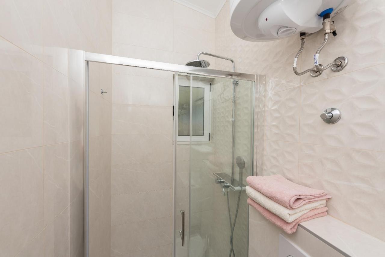 Milka Apartments Makarska Exterior photo