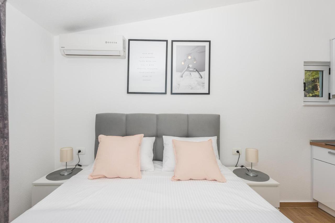 Milka Apartments Makarska Exterior photo